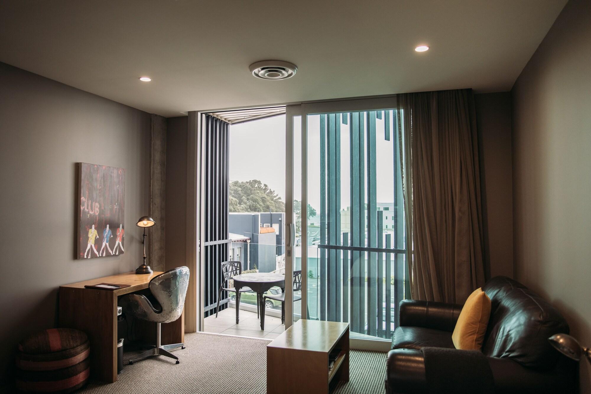 King And Queen Hotel Suites New Plymouth Eksteriør billede